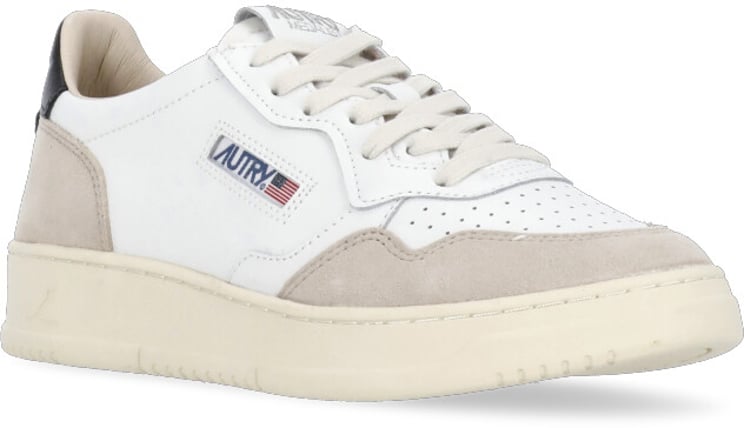 Autry medalist low white