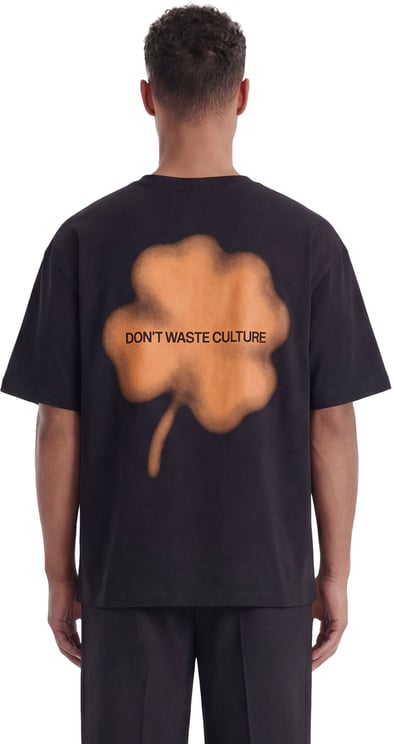 Don't Waste Culture Kaorisa T-shirt | Orange