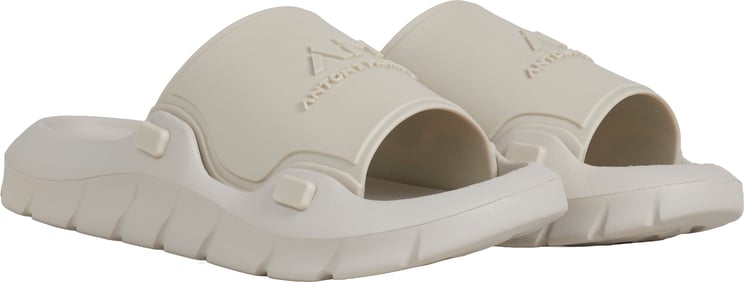 Antony Morato SLIPPER HOLBOR IN RUBBER.3D LOGO RELIEF ON UPPER.LIGHT EVA SOLE