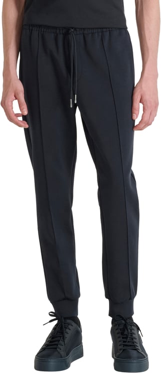 Antony Morato FLEECE TROUSERS CARROT FIT WITH LOGOED BADGE