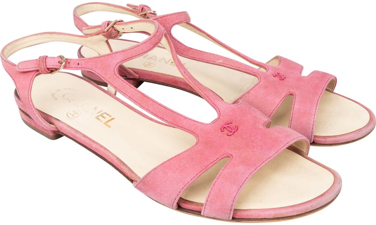 Chanel Chanel Pink Suede CC Sandals (38)
