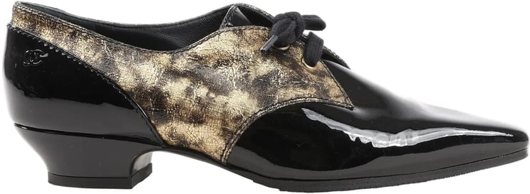 Chanel Chanel Coco Mark Patent Leather Loafers in Black x Gold G34275, Size 37 EU