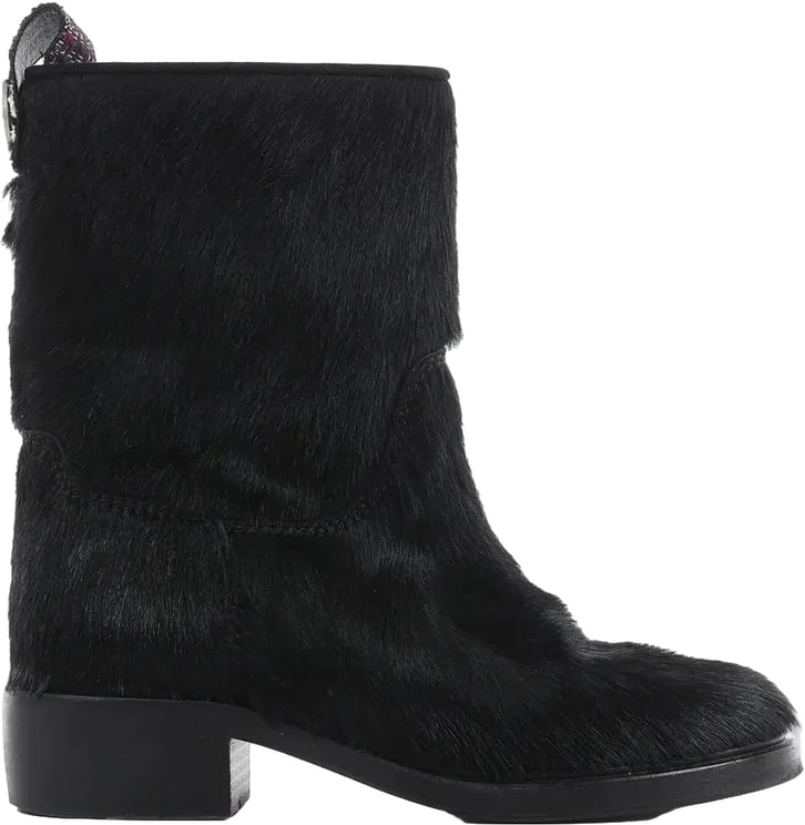 Chanel Chanel Coco Mark Cowhide Ankle Boots in Black G30120, Size 39C EU