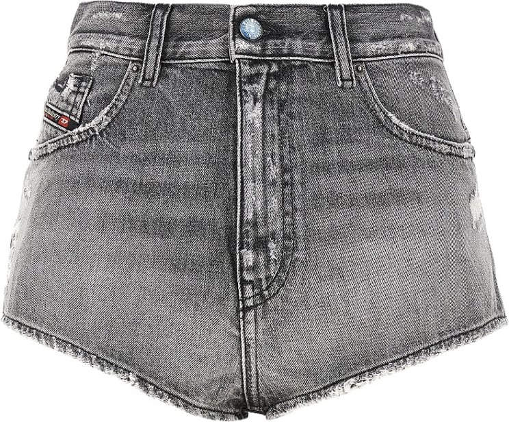 Diesel SHORTS IN DENIM CON ORLI SFRANGIATI