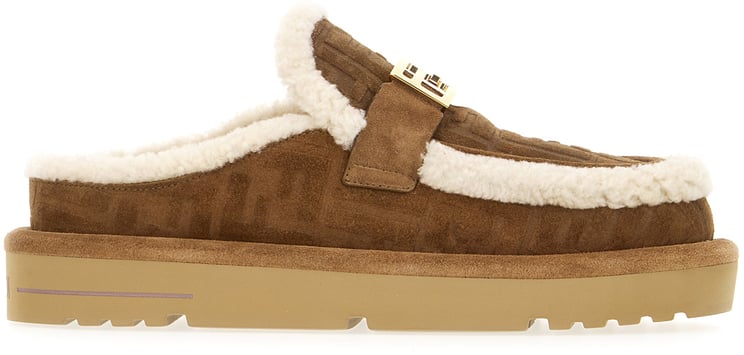 Fendi Fendi Brown shearling slippers
