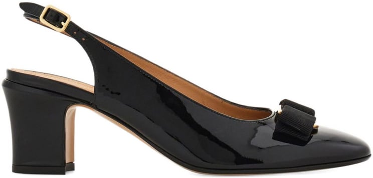 Ferragamo With Heel Nero