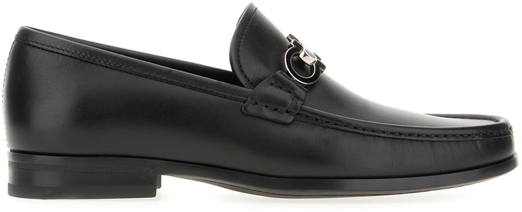 Ferragamo Ferragamo Black leather Chris loafers