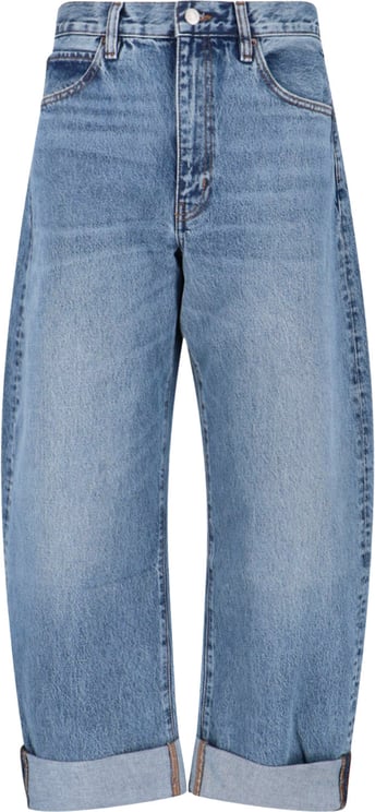 Frame Straight-Leg Design with Mid-Rise Waist and Finish