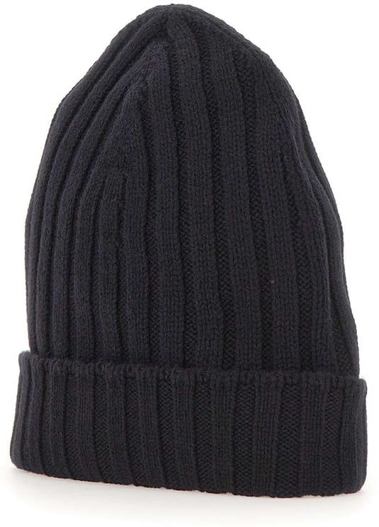 Gran Sasso Scarfs Black