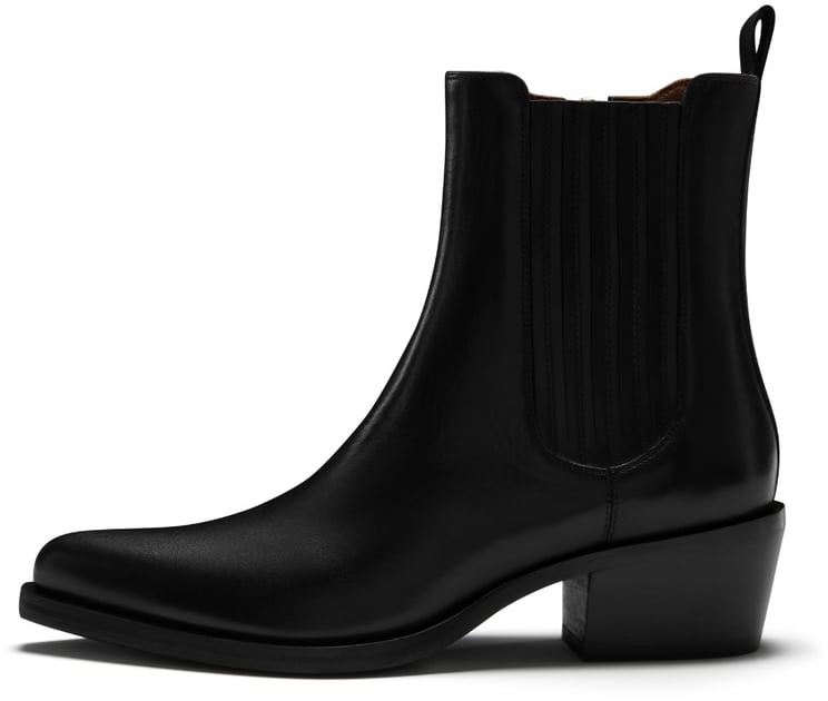 Isabel Bernard Vendôme Amandine Kalfsleer Korte Laarzen