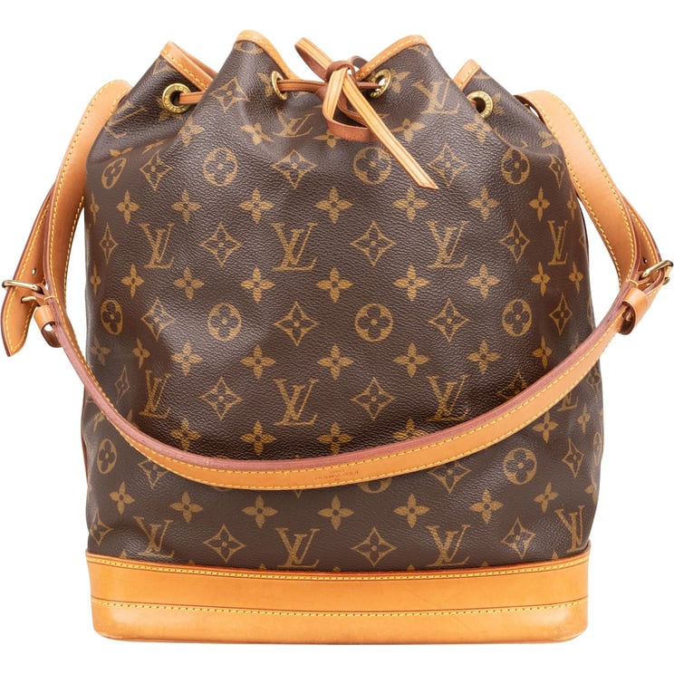 Louis Vuitton Louis Vuitton Monogram Canvas Sac Noé Grande Shoulder Bag