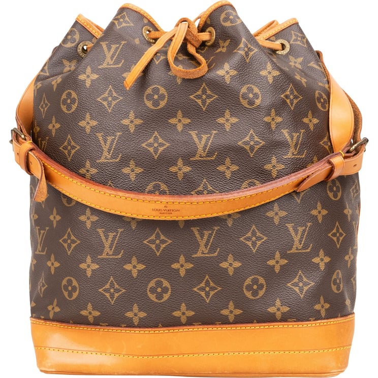 Louis Vuitton Louis Vuitton Monogram Canvas Sac Noé Grande Shoulder Bag