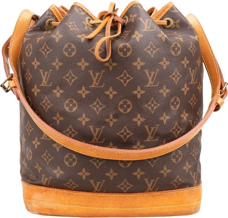 Louis Vuitton Louis Vuitton Monogram Canvas Sac Noé Grande Shoulder Bag