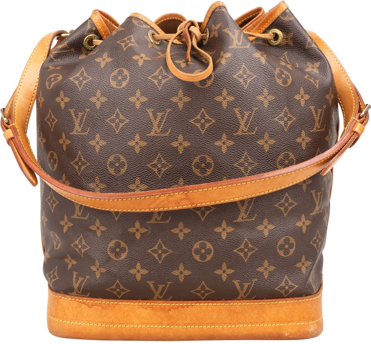 Louis Vuitton Louis Vuitton Monogram Canvas Sac Noé Grande Shoulder Bag