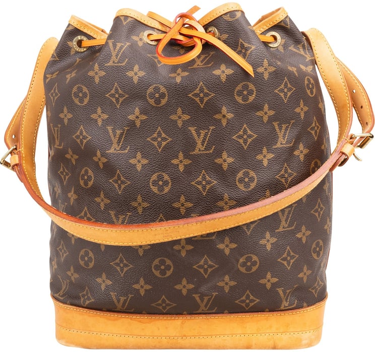 Louis Vuitton Louis Vuitton Monogram Canvas Sac Noé Grande Shoulder Bag