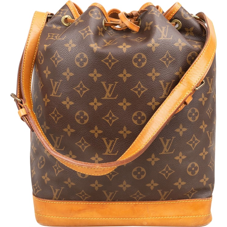 Louis Vuitton Louis Vuitton Monogram Canvas Sac Noé Grande Shoulder Bag