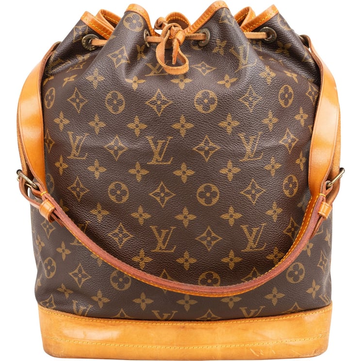 Louis Vuitton Louis Vuitton Monogram Canvas Sac Noé Grande Shoulder Bag