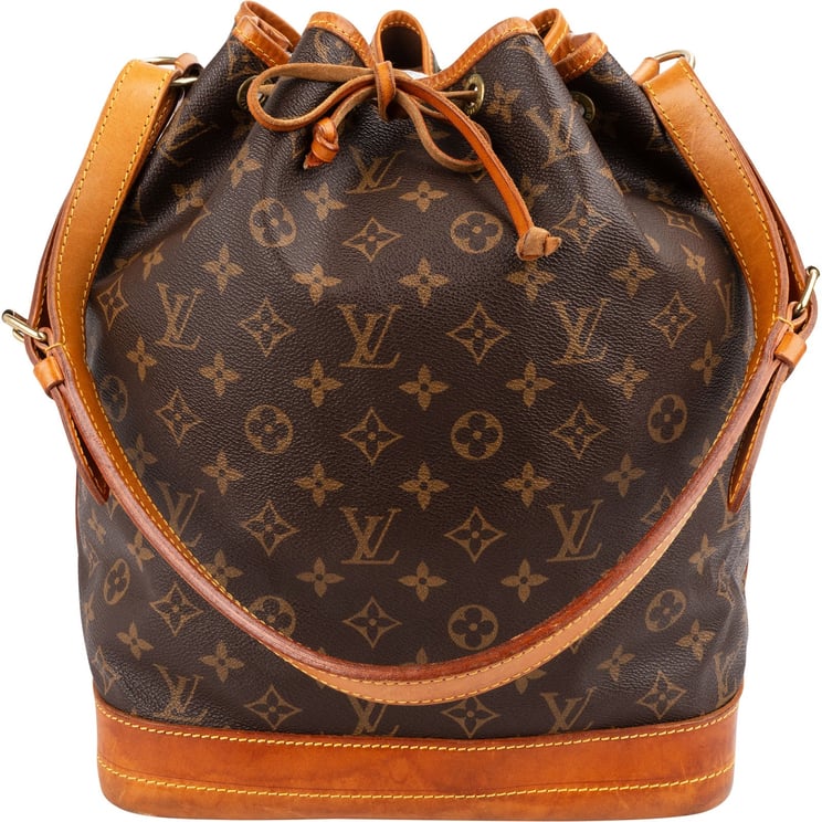 Louis Vuitton Louis Vuitton Monogram Canvas Sac Noé Grande Shoulder Bag