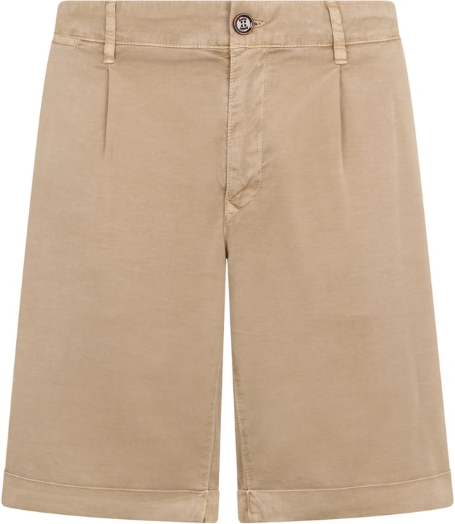 Moorer Light beige shorts for summer.