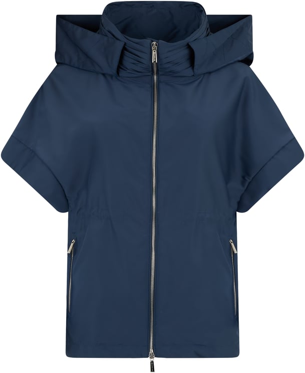 Moorer Light blue dark jacket with hood and short sleeves.