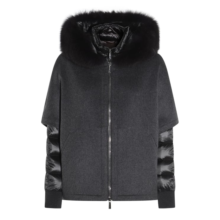 Moorer Wool-Textured Coat with Quilted Sleeves and Plush Fur Hood