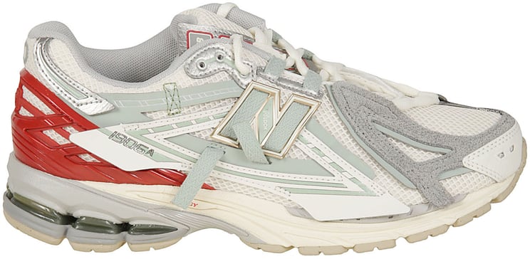 New Balance 1906 Sneakers White