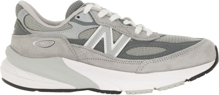 New Balance 990 Sneaker