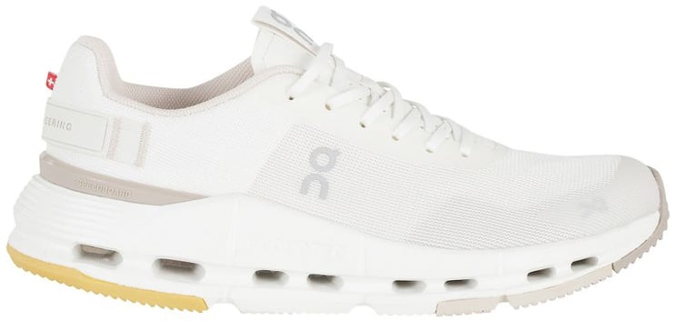 On Running Sneakers Beige