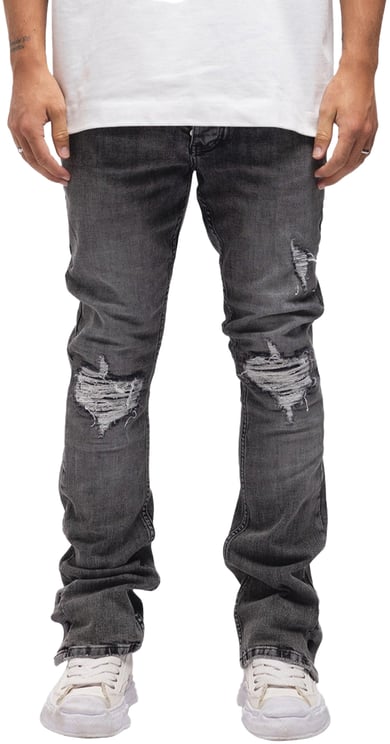 Richesse DISTRESSED FLARED JEANS