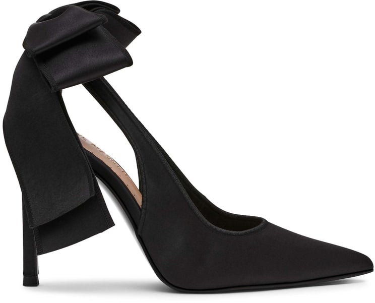 Steve Madden Teacup Pumps