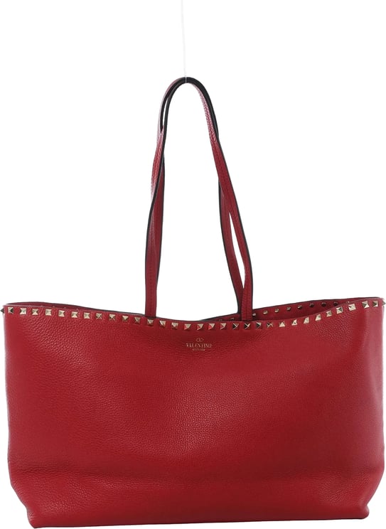 Valentino Garavani Valentino Garavani Rockstud Leather Shoulder Bag in Red