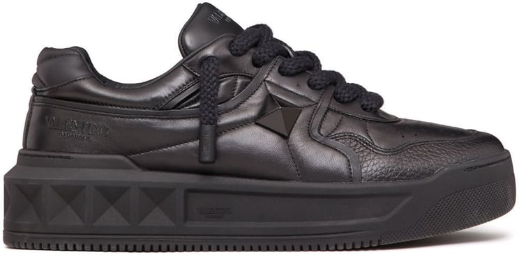 Valentino Garavani Sneakers Black