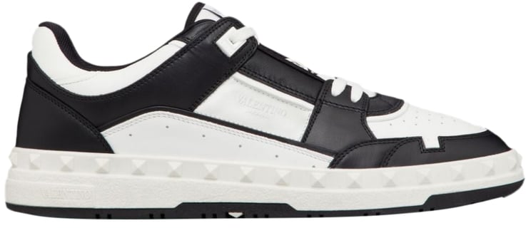Valentino Garavani Sneakers Black
