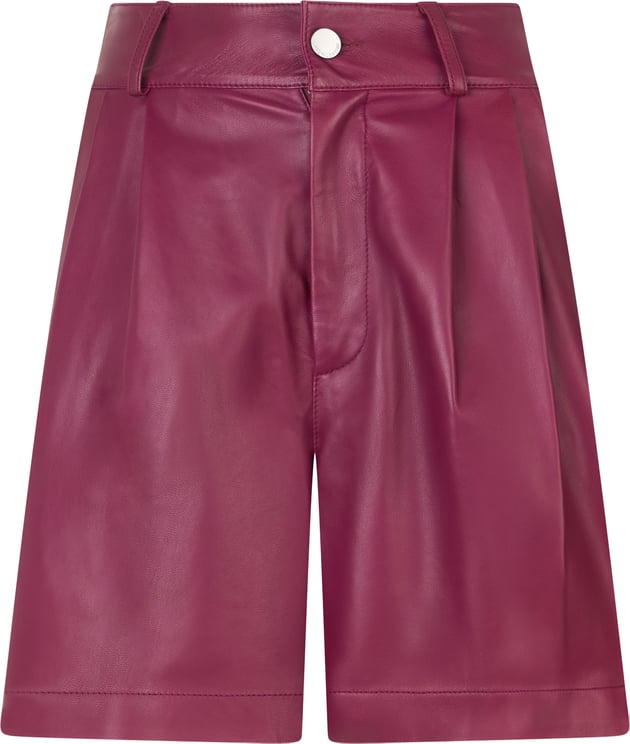 Valentino Bordeaux-colored leather shorts, elegant and versatile.