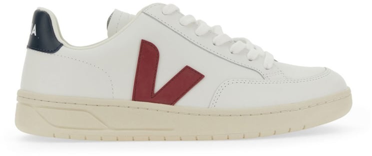 Veja SNEAKER V-12