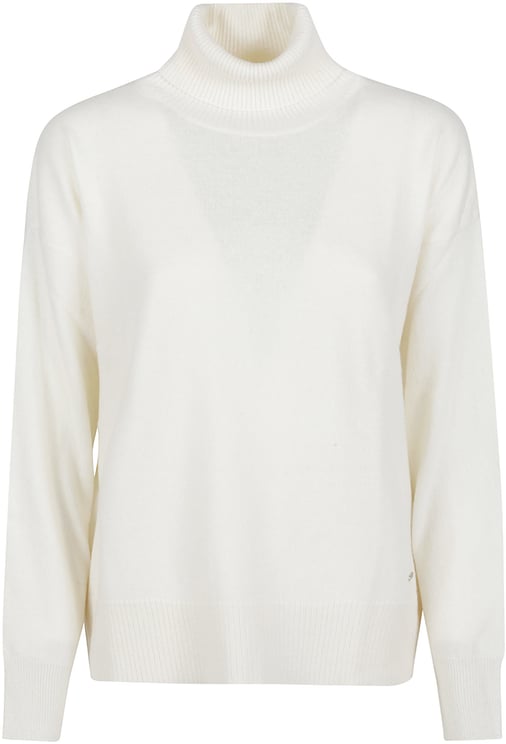 Woolrich Comfort Turtle Neck Sweater White