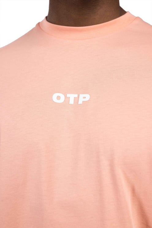 OFF THE PITCH Backburn Regular T-Shirt 2.0 Heren Roze Roze
