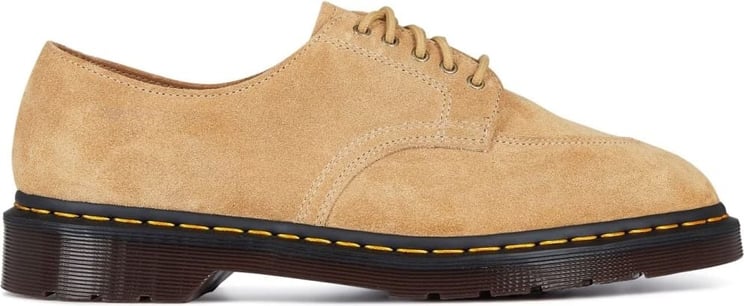 Dr. Martens 2046 Repello Sand Lace-up Derby Beige