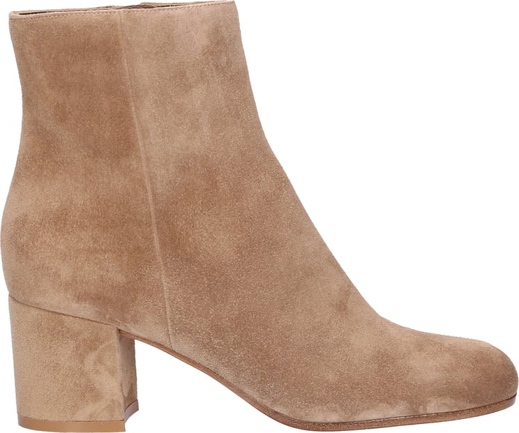 Gianvito Rossi Classic Ankle Boots G Suede Braxton Wild Beige