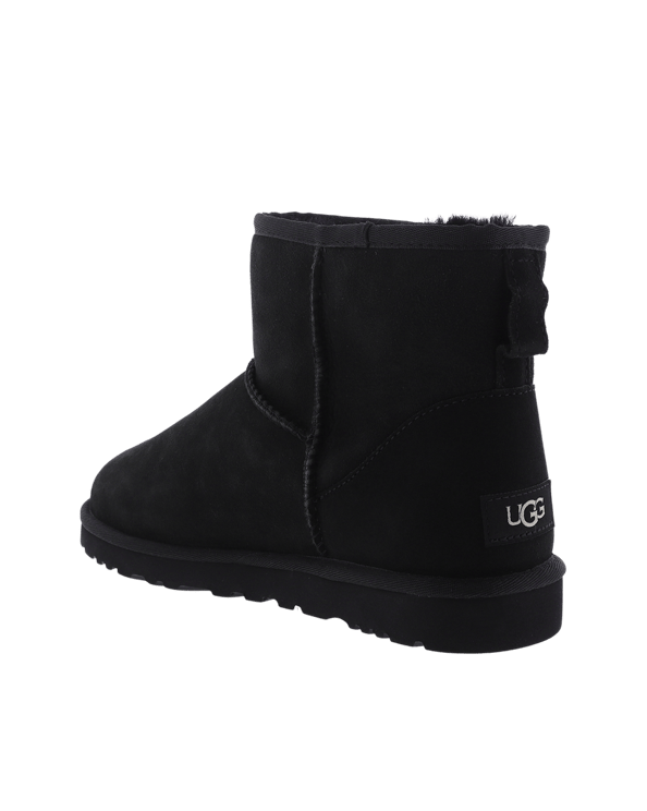 UGG Classic Short Boot Black