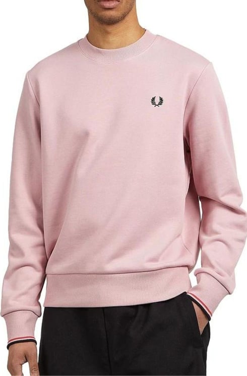 Fred Perry Fred Perry M7535 Sweatshirt Crew Neck Chalky Pink Washed Red Black Zwart