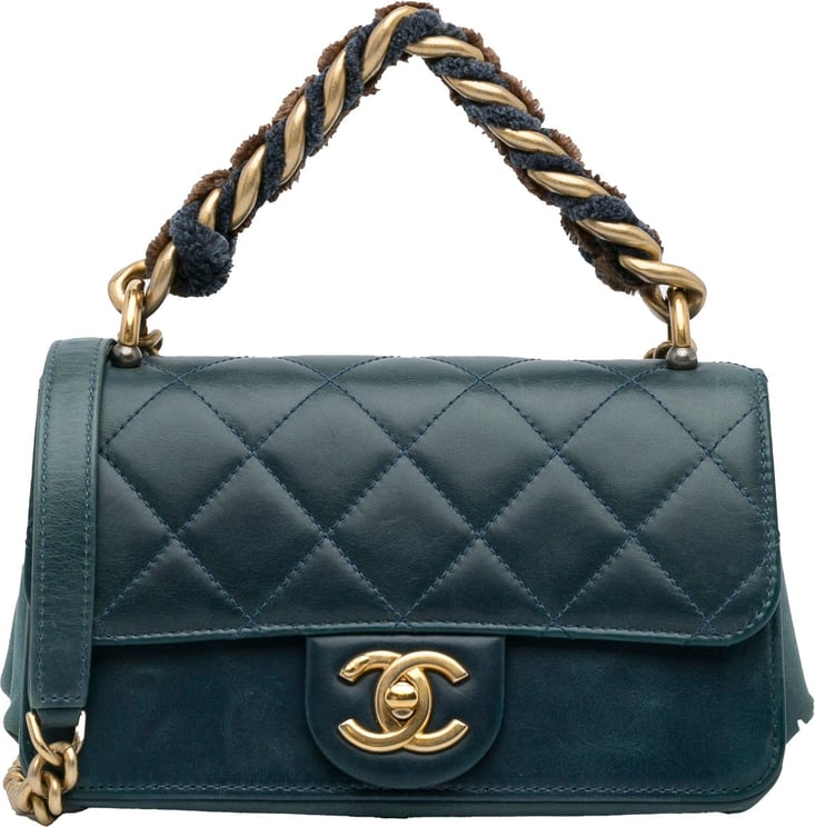 Chanel Small Calfskin Straight Lined Flap Blauw