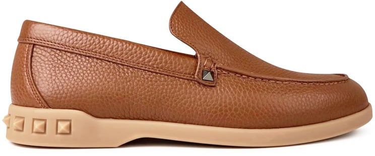 Valentino Rockstud Slip On Loafers Bruin