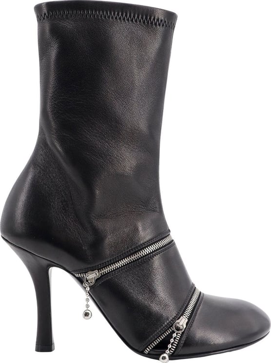 Burberry Leather ankle boots with frontal zip Zwart