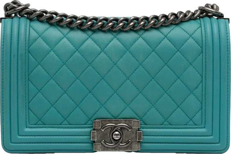 Chanel Medium Lambskin Boy Flap Bag Blauw