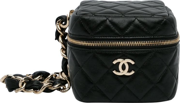Chanel Quilted Lambskin Cube Vanity Bag Zwart