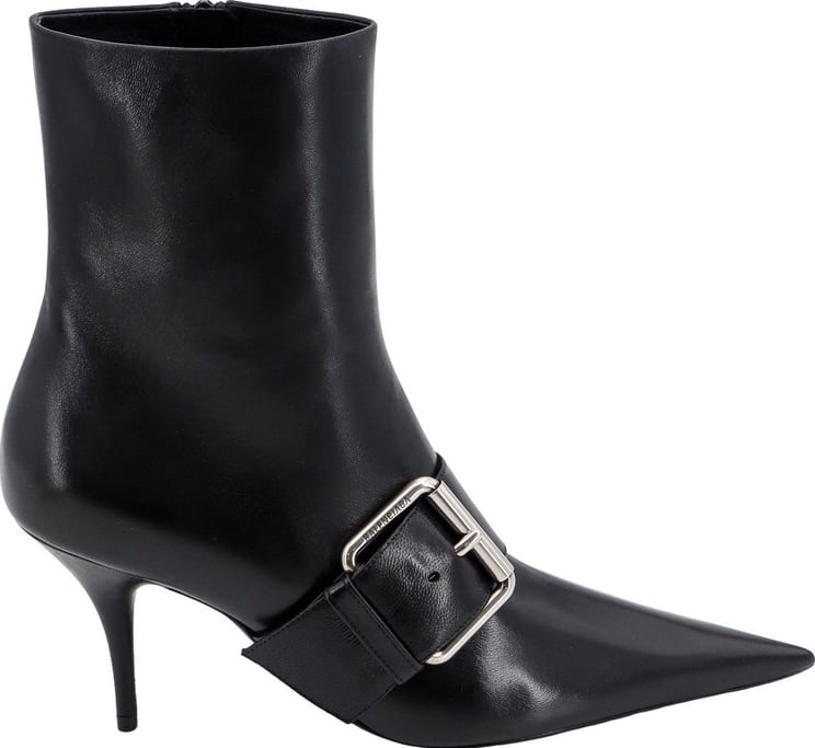 Balenciaga Leather ankle boots with maxi buckle Zwart