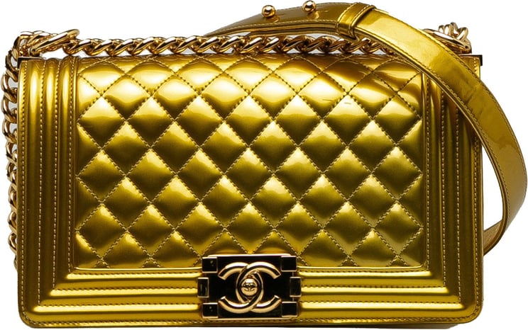 Chanel Medium Patent Boy Flap Bag Goud