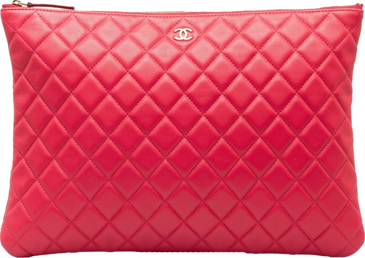 Chanel Quilted O Case Clutch Roze