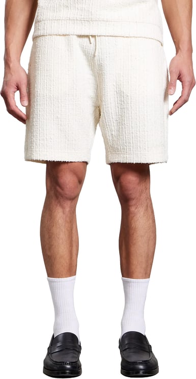 Aeden Aki Shorts Off-white